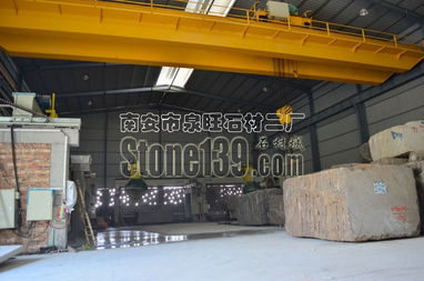 走进泉旺石井工厂 花岗岩大切加工车间的精密与力量